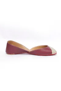 Caramel Red Embroidered Cruelty-Free Leather Juttis image 5