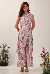 Set Of 2: Nadia Floral Chintz Slit Tunic With Bell Bottom Pants image 1