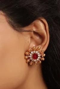 Ethnic Choker Set With Oval Shape Moti Mala And Pair Of Antique Gold Tops image 2