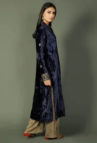 Blue Chenille Zari Embroidered Phiran image 4