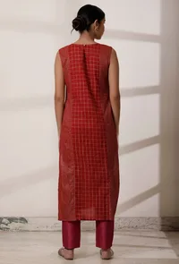 Maroon Zari Woven Chanderi Straight Kurta image 4