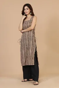 Baagh Printed Straight Cotton Kurta with Side Tie-Ups - Black & Beige image 2