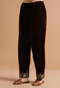 Set Of 2: Congo Brown Kashmiri Tilla Embroidery Phiran With Pant-Free Size image 6