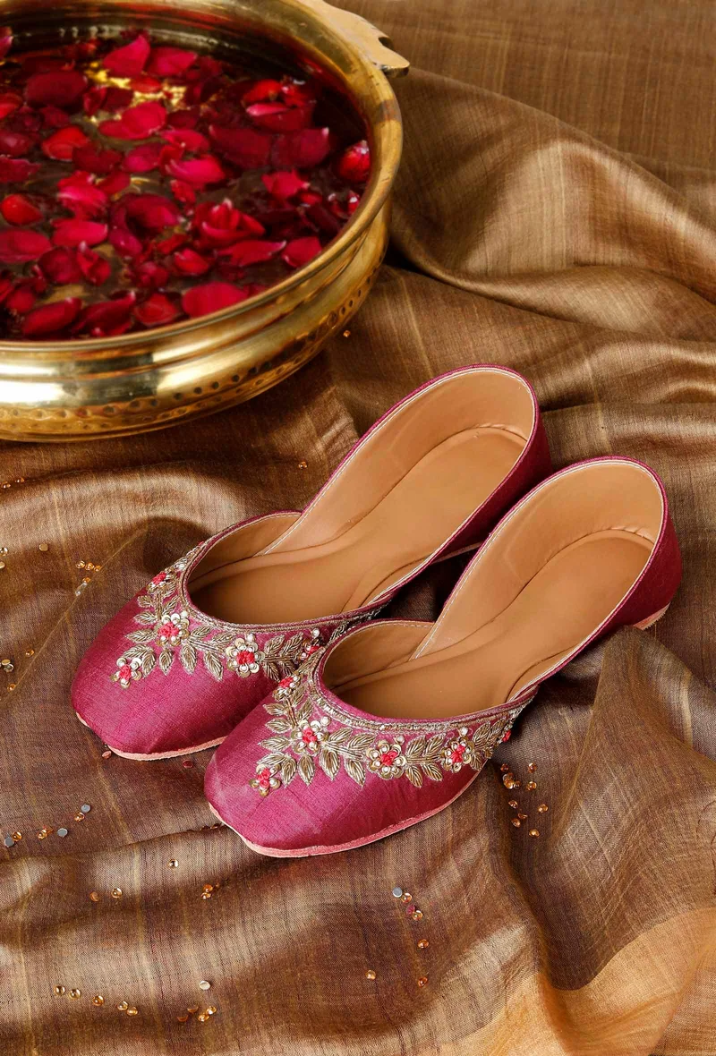 Pink Hand Embroidered Silk Juttis