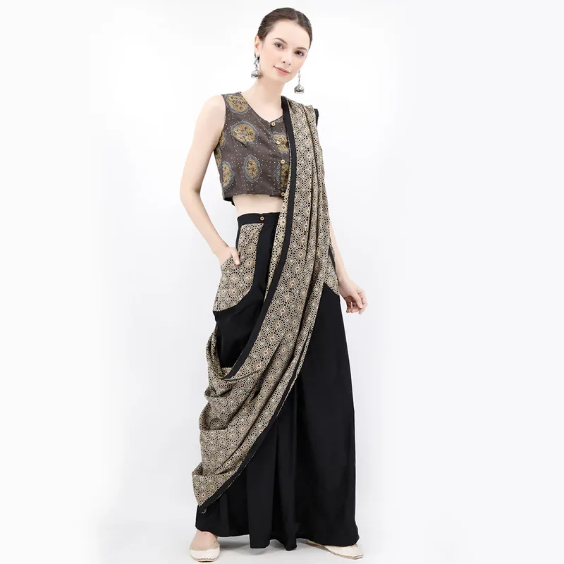 Black Pure Cotton Stitched Saree With Detachable Ajrakh Pallu