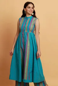 Blue Multicolor Flared Sleeveless Woven Kurta image 3