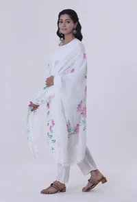 Set Of 3: White Cotton Chikankari Laces Kurta With Pant & Dupatta Set image 3