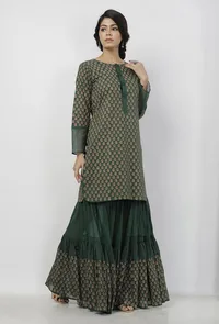 Set of 2: Irvin Bottle Green Floral Hand-Block Printed Cotton Short Kurta with Printed Sharara image 3