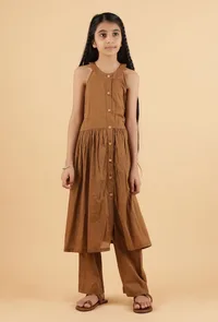 Set Of 2: Dark Brown Mulmul Kurta & Pants image 1