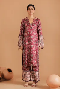 Set Of 2: Nirali Allover Kalamkari Straight Kurta With Allover Kalamkari Straight Fit Pants image 1