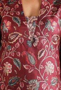 Set Of 2: Nirali Allover Kalamkari Straight Kurta With Allover Kalamkari Straight Fit Pants image 5