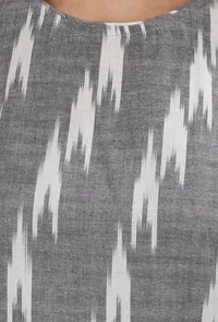 Black Cotton Straight Ikkat Kurta image 5