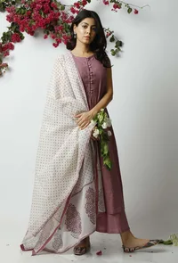 The Graceful Off White Kota Dupatta image 2