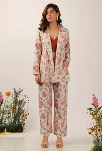 Set Of 3: Cara Floral Chintz Summer Blazer With Bustier Top & Trouser Pant image 1