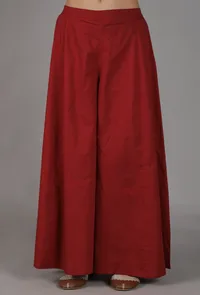 Set Of 2-Beige Kalamkari Embroidered Neck Assymetrical Kurta With Maroon Cotton Slub Flared Pants image 4