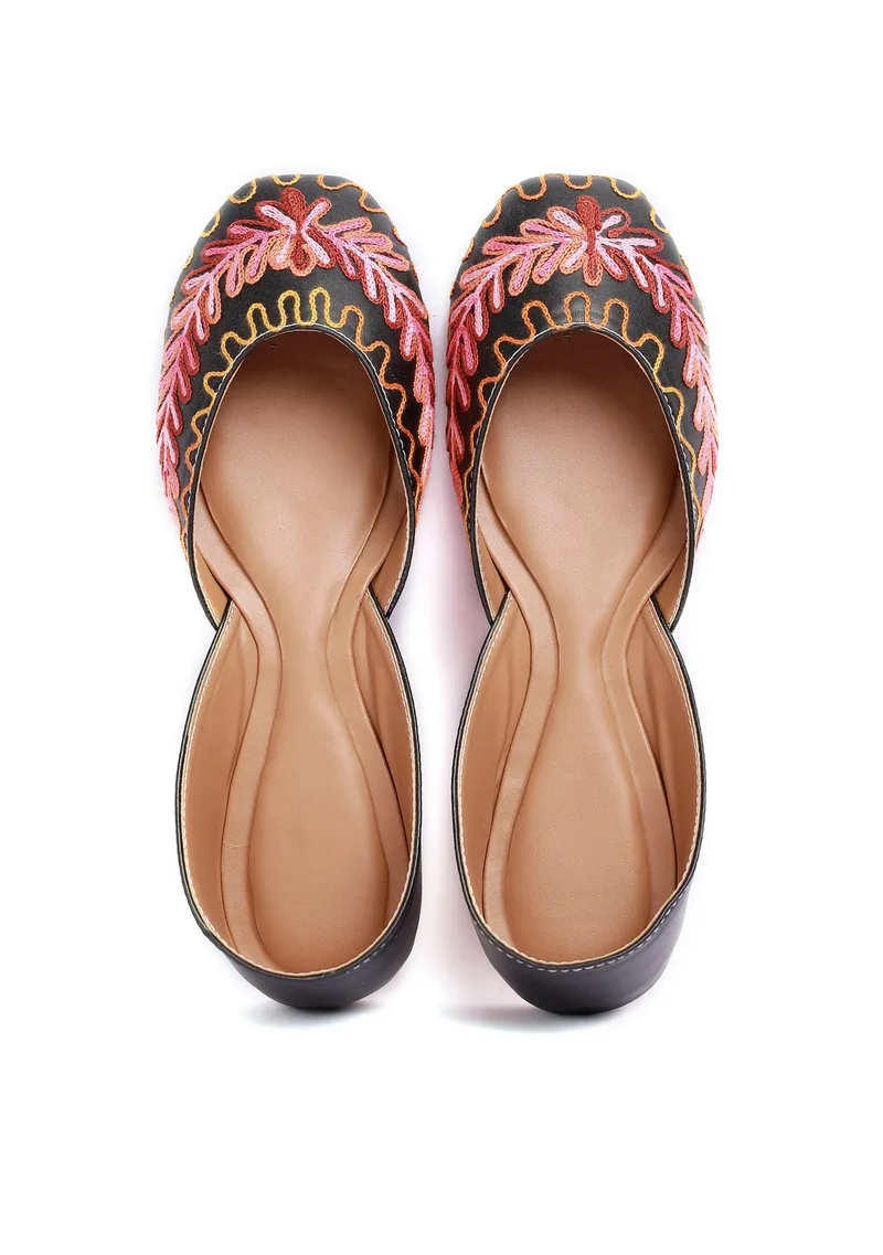Black Rose Pink Tili Aari Embroidery Jutti