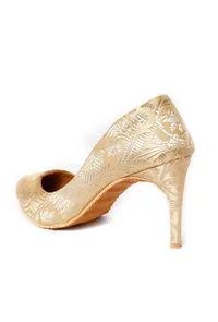 Beige Pencil Heels In Brocade image 4