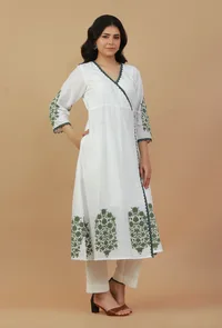 Set of 2: White & Green Block Printed Wrap Kurta with White Cotton Pants image 2