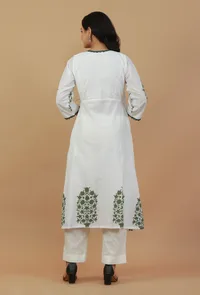 Set of 2: White & Green Block Printed Wrap Kurta with White Cotton Pants image 3