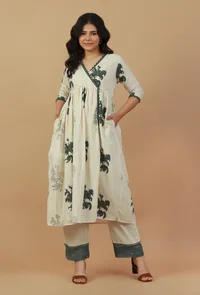 Set of 2: Ivory Hand Block Printed Angrakha Kurta with Lace Details and Straight Pants image 1