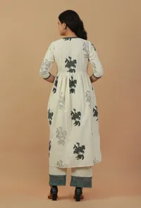 Set of 2: Ivory Hand Block Printed Angrakha Kurta with Lace Details and Straight Pants image 3