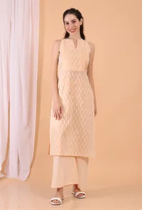 Peach Pintuck Cotton Kurta image 2