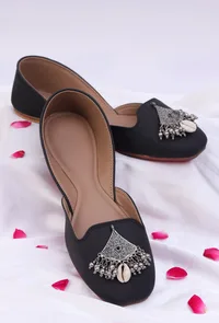 Sleek Black Jutti with Tribal German Silver image 1