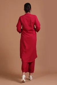 Set Of 2: Red Cotton Plain Kurta & Pant Set image 3