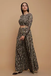 Black Kalamkari Printed Round Neck Full Sleeves Tasseled Blouse image 2