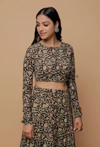 Black Kalamkari Printed Round Neck Full Sleeves Tasseled Blouse image 4