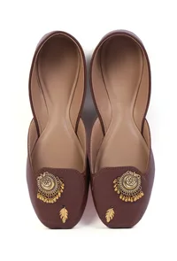 Classic Tan Brown Jutti with Chandbali and Ghungroo image 2