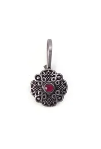 Onyx Stud Nosepin image 3