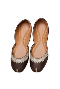 Brown Embroidered Cruelty-Free Leather Juttis image 2