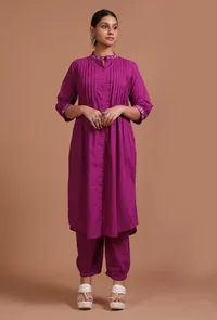 Set Of 2: Pink Cotton Plain Kurta & Pant Set image 1