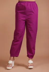 Set Of 2: Pink Cotton Plain Kurta & Pant Set image 4