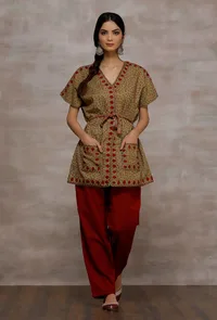 Peehu Mint Green Wool Poncho image 1