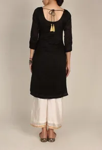 Black Chanderi Kurta With Zari Embroidery image 3