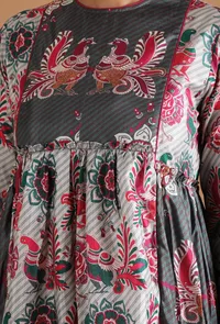Set Of 3: Aashna Allover Kalamkari Tier Kurta Set With Sheer Organza Dupatta image 6