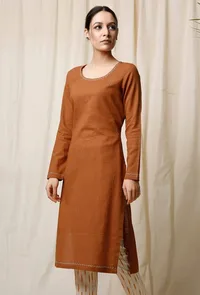 Narangi Cotton Slub Kurta image 3