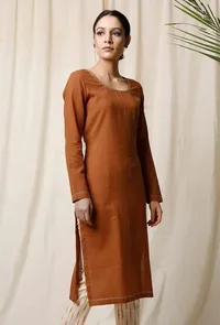 Narangi Cotton Slub Kurta image 4