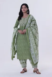 Set Of 3: Green & White Color Cotton Block Printed Kurta, Pant & Dupatta image 1