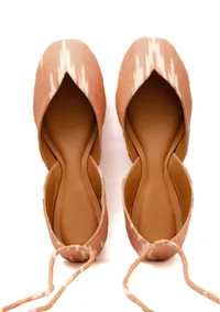 Peach Ikkat Cruelty Free Leather Juttis image 2
