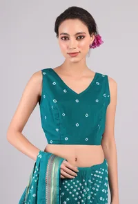 Set Of 2: Teal Green Cotton Bandhani Printed Saree with Blouse image 2