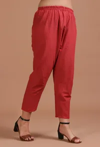 Set Of 2: Red Cotton Plain Kurta & Pant Set image 5