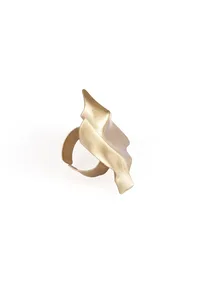 Golden Wave Ring image 4