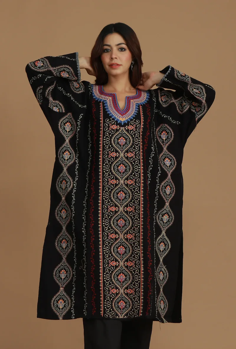 Midnight Kashmiri Embroidered Free Size Phiran- Free Size
