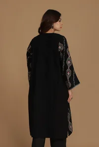 Midnight Kashmiri Embroidered Free Size Phiran- Free Size image 5