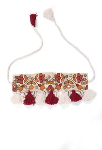 Red and White Kutch Embroidery Choker image 2