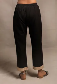 Black-Ecru Contrast Straight Narrow Fit Pants image 4