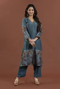 Set of 2:Teal Blue Kalamkari Printed Muslin Silk Kurta with Pant Set image 1